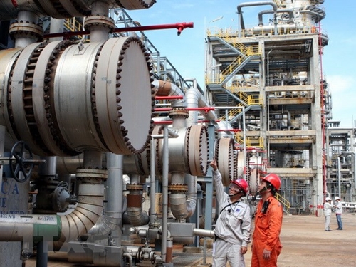 Bộ Công Thương chỉ đạo khẩn bảo đảm đủ xăng dầu khi một phân xưởng của nhà máy Lọc dầu Nghi Sơn gặp sự cố